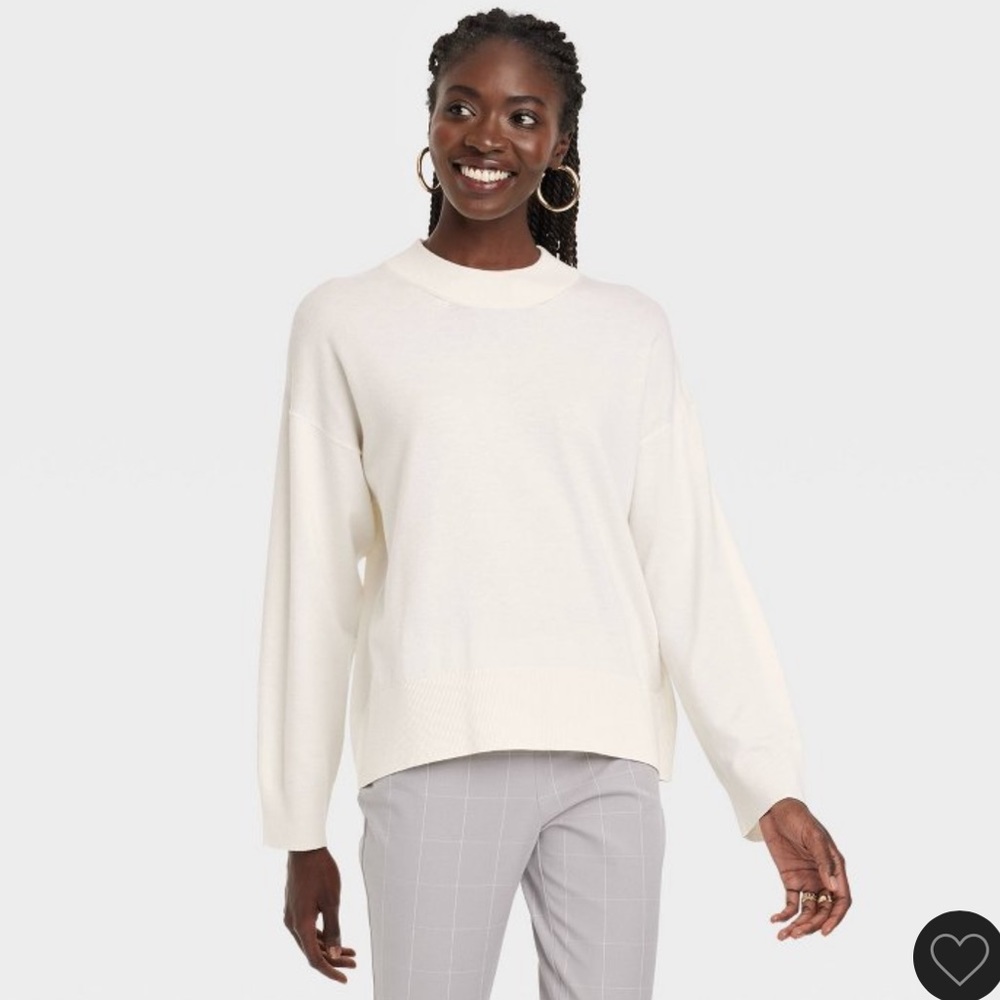 Women’s Fine Gauge Crewneck Sweater